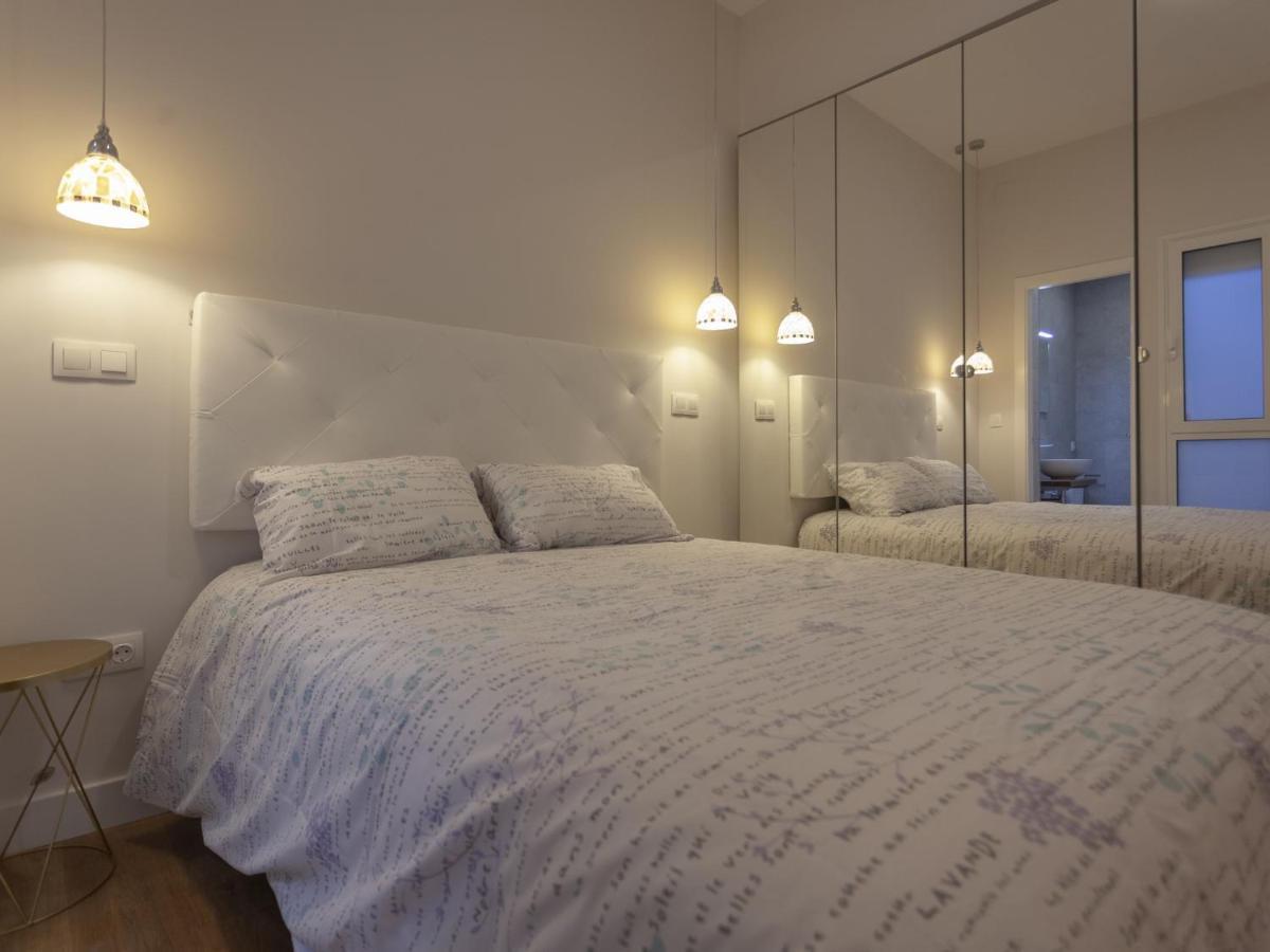 Rd Aparcamiento Incluido Triana Luminoso Comodo Apartamento 2Bd 2Bth Seville Luaran gambar